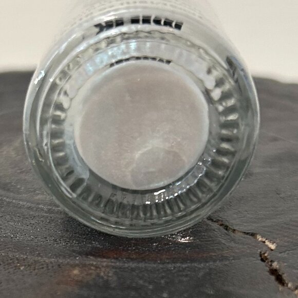 MAKEUP OBSESSION Liquid Illuminator Lust Lets glow NEW - Picture 3 of 3